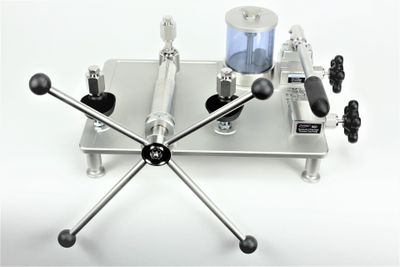 Additel ADT960 Hydraulic Ultra-High Pressure Pump